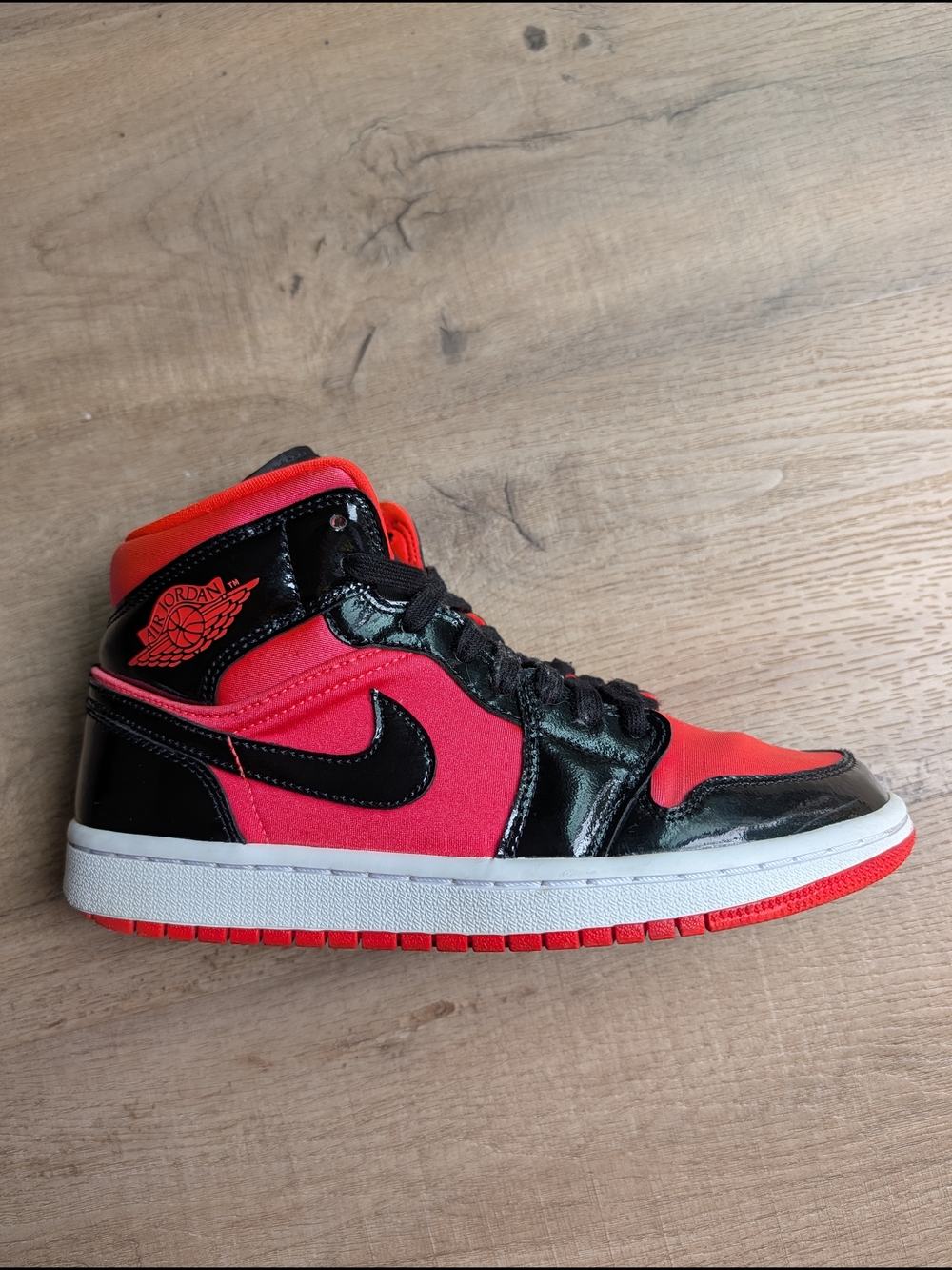 Nike Air Jordan 1 Mid - Hot Punch Women's Sneakers Black And Pink Size 7